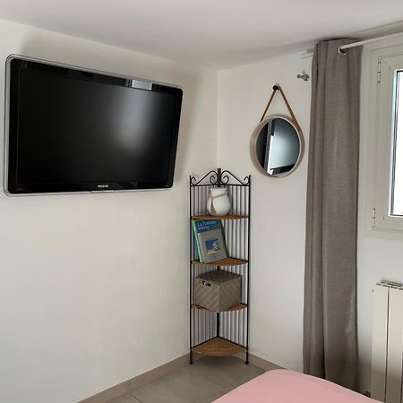 אנטיב Appartement Deux Pieces Donnant Sur Un Jardin מראה חיצוני תמונה